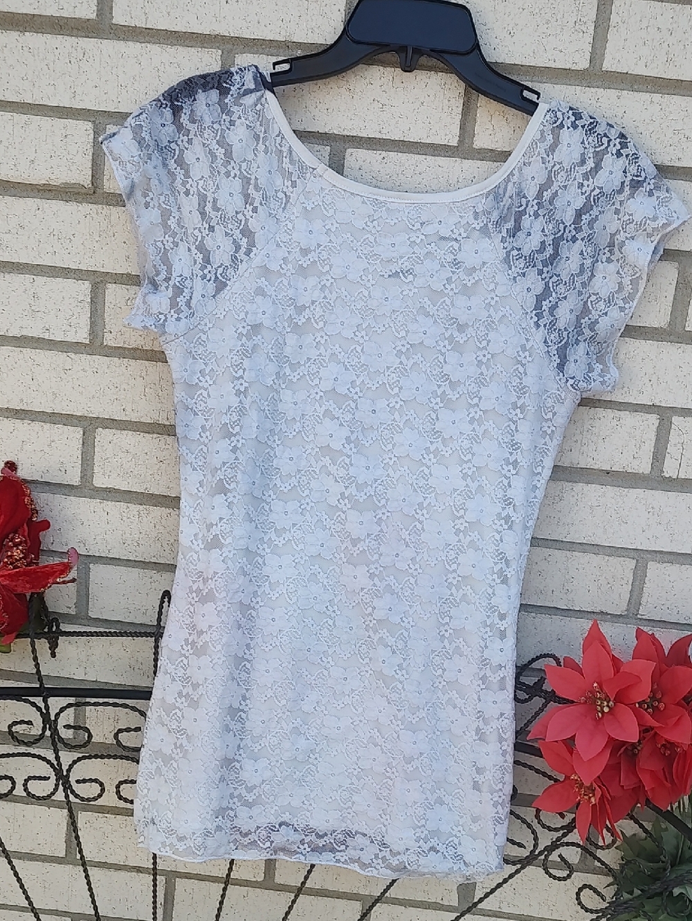 WHITE TOP - Picture 10 of 10